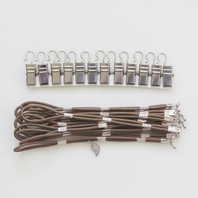 Milk Chocolate Side Tensioners with Charm - Silver Finish