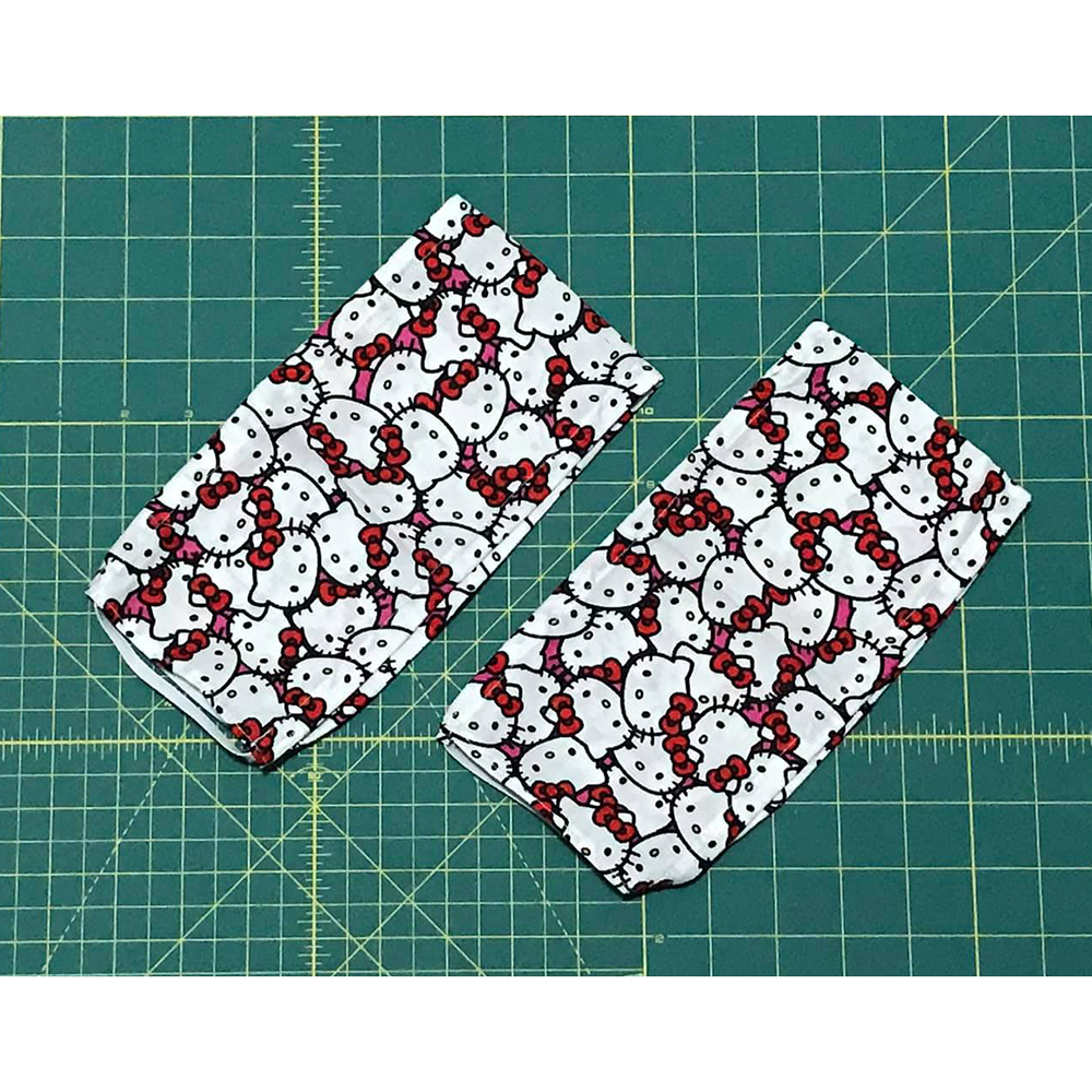 18" Scroll Rod Covers - Hello Kitty